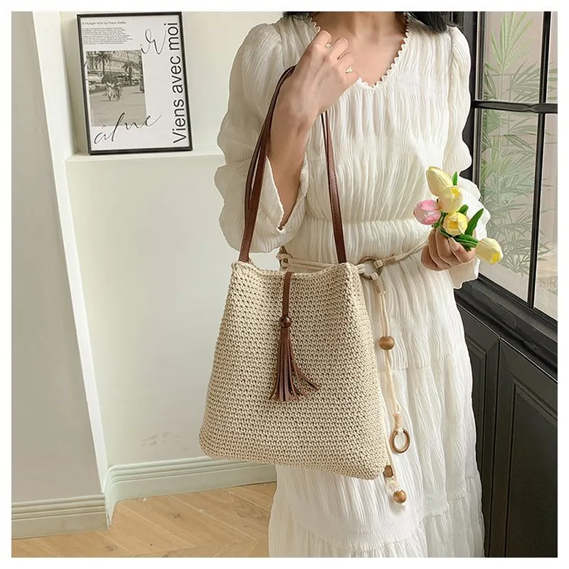 Tassel straw woven tote bag ha – обзор и цена Tote Bag Beach